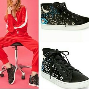 Steve Madden embroidery lace up size 7.5